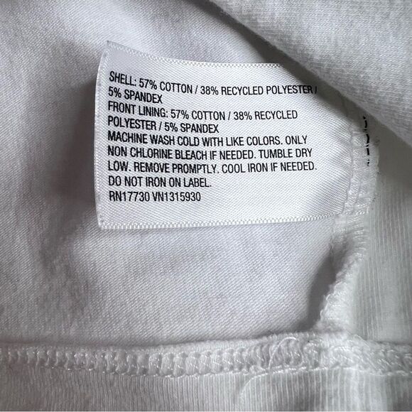 Wild Fable Woman’s White Square neck Sleeveless Crop Tank Sz M Y2K Girly fitness - Picture 6 of 7